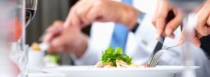 comment-enchainer-repas-affaires-sans-prendre-poids-f